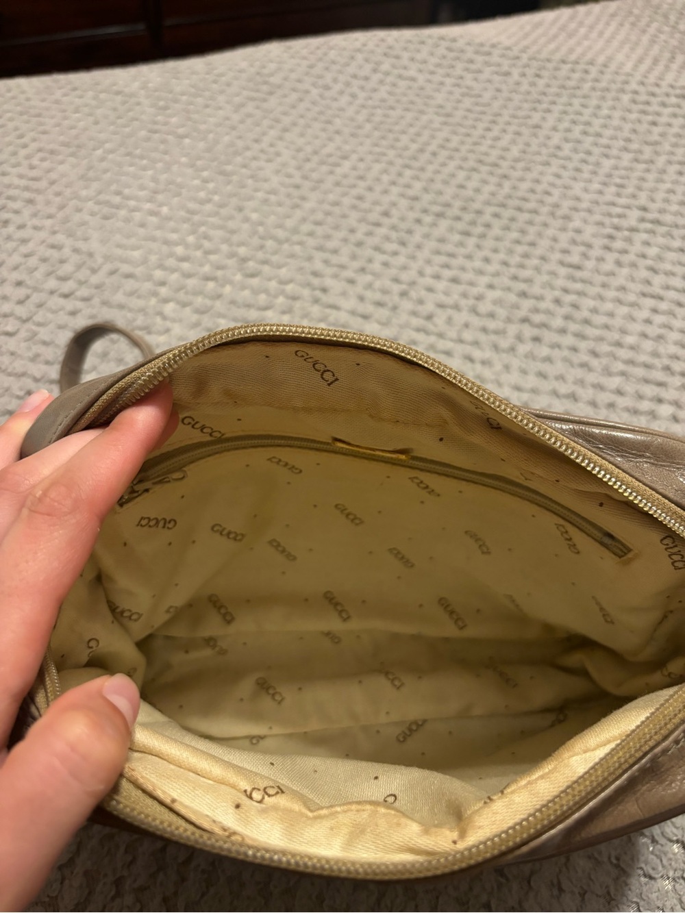 Vintage 80s Gucci Purse - Picture 3 of 6